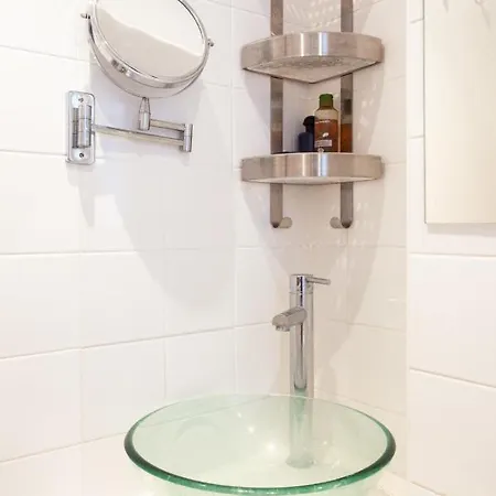 Hostnfly - Superb Warm And Bright Apt Batignolles 公寓
